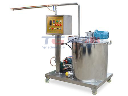 Chocolate center filling device